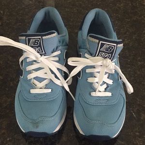 New Balance 574 blue sneakers, worn twice!